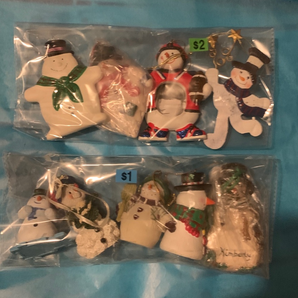 3 bags of Christmas Ornaments Snowmen, elves and candle clips - Picture 5 of 17